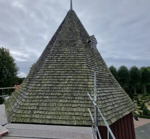 Broager kirkes tårn træspån projekter